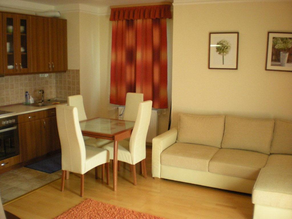 Apartman Golf Lux Bük Rom bilde